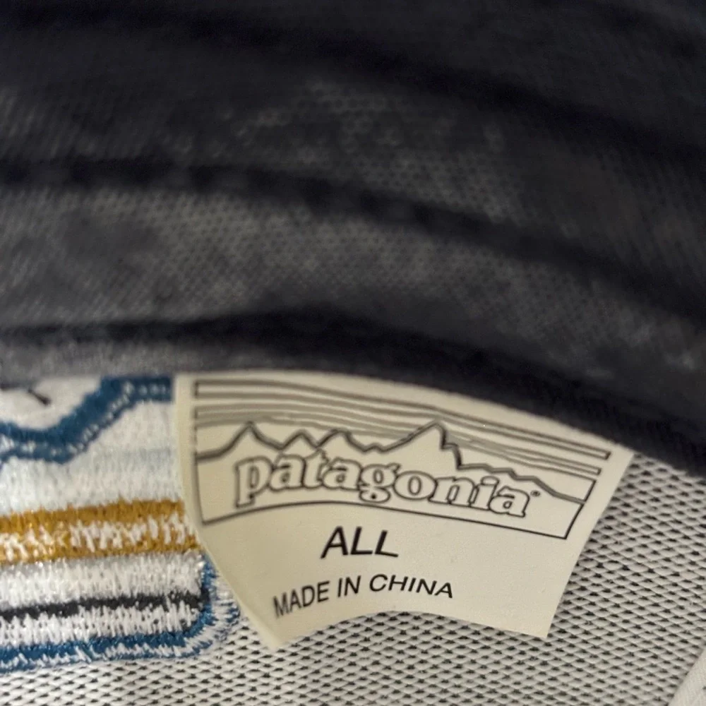 Patagonia Shop Sticker Patch LoPro Trucker Cap one‎ size